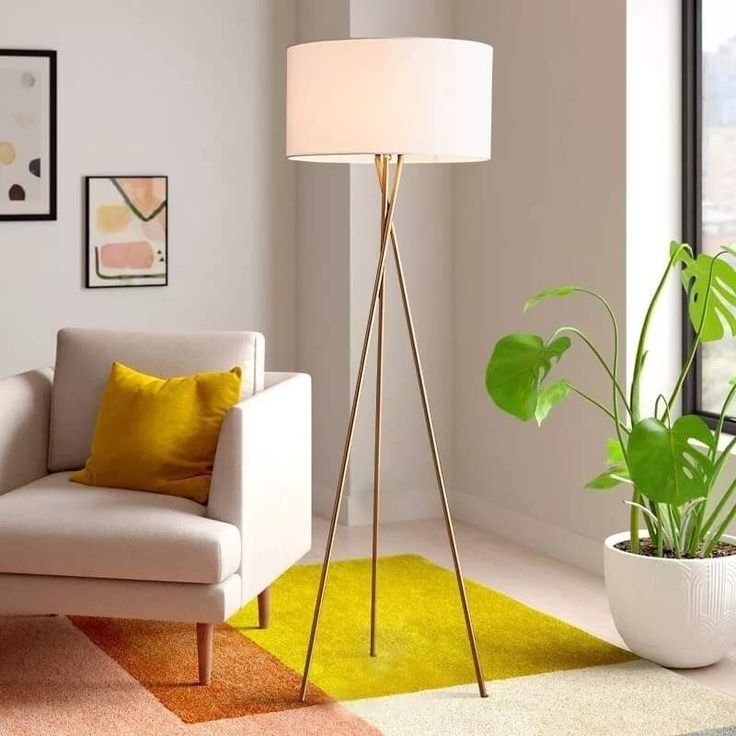 Fabric and iron floor lamp, gold color with off-white shade - 40×40×150 cm