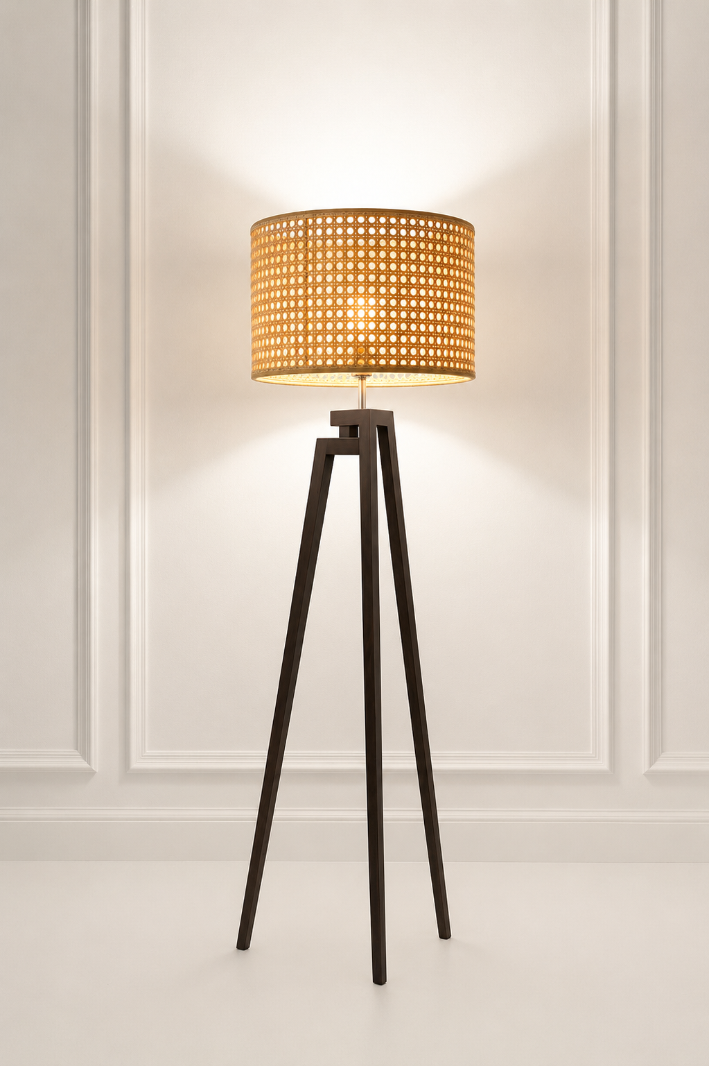 Rattan Floor Lamp Size:150CM * 40CM